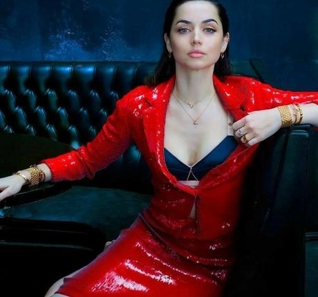 blonde muscle onlyfans sexy photos