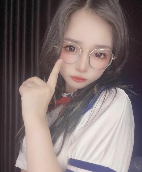 MiMi Chan top pornstar archive