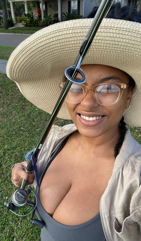 latina feet onlyfans sexy pics