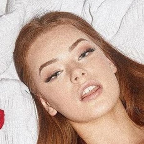 Sarah Barton star sex archive