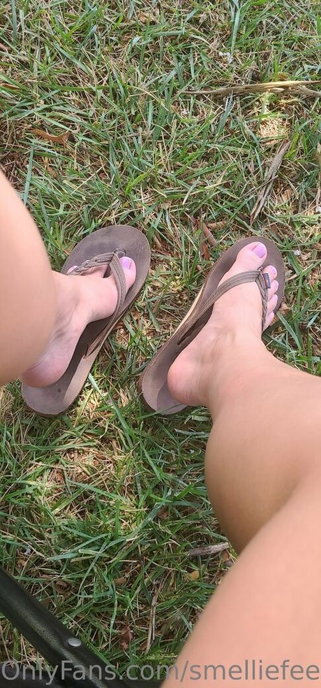 smelliefeetsweetie pornstar top pictures