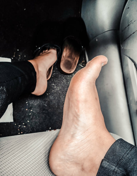 smelliefeetsweetie pornstar perfect picture