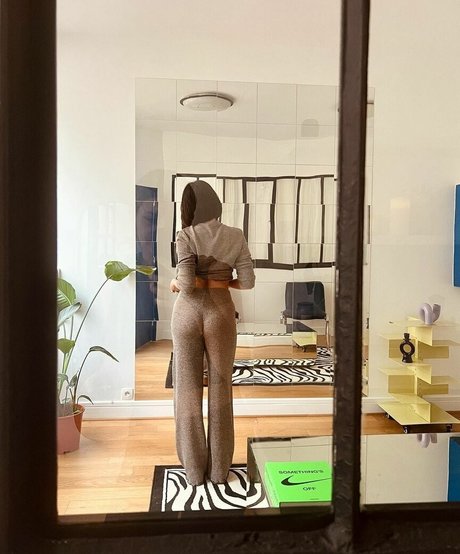 Agathe Auproux nudes pornstar archive