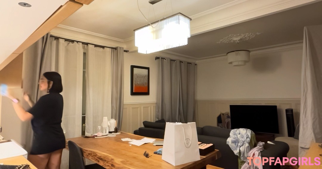 Agathe Auproux hot pornstar pic