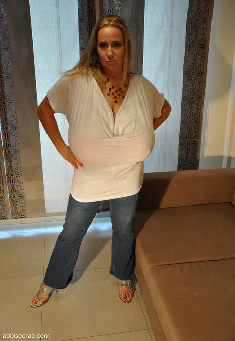 beautiful blonde onlyfans sexy nude img