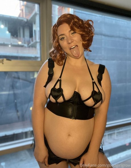 female popular onlyfans free naked archive