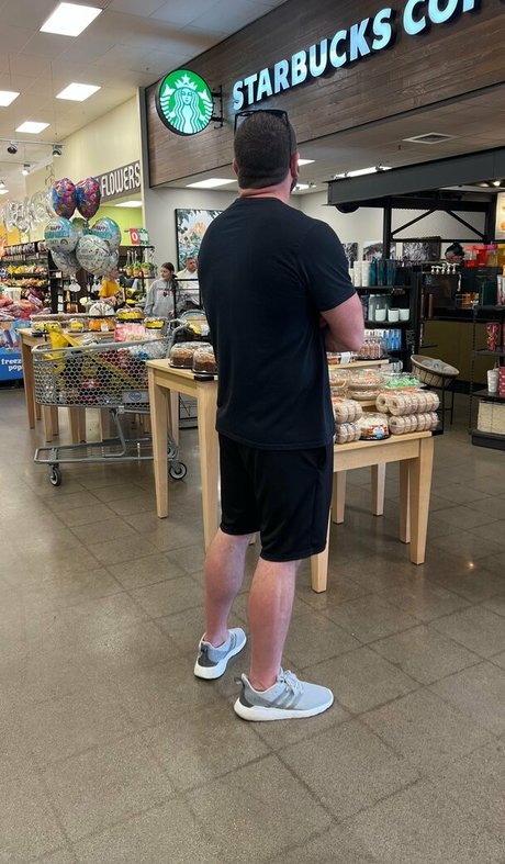 megadongx free model photo