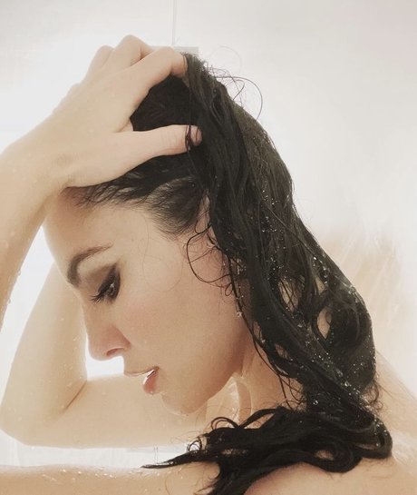 Martha Higareda pornographic model pics