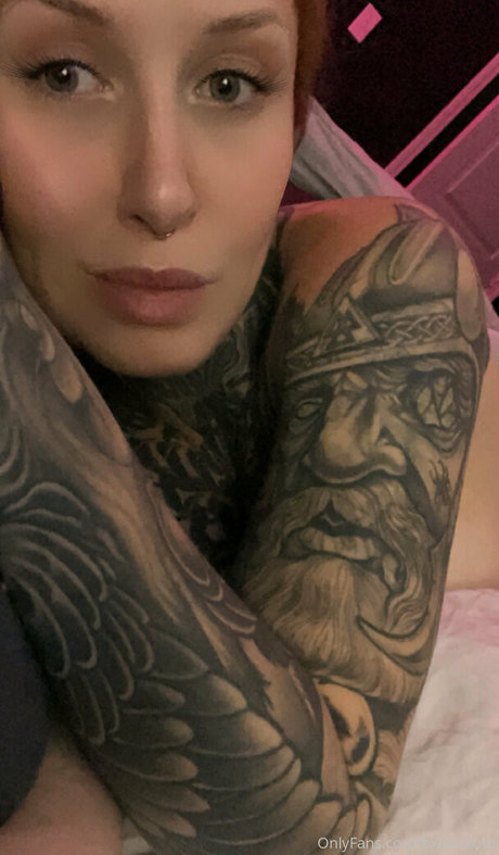 bxblackout model xxx image