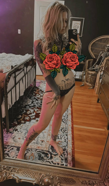 bxblackout model adult image