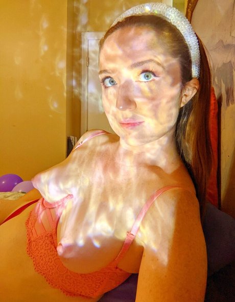 goddessaudreypine model high quality images