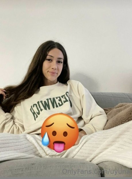 Uyuna xxx model photos