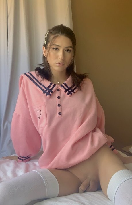 Uyuna sex model photo