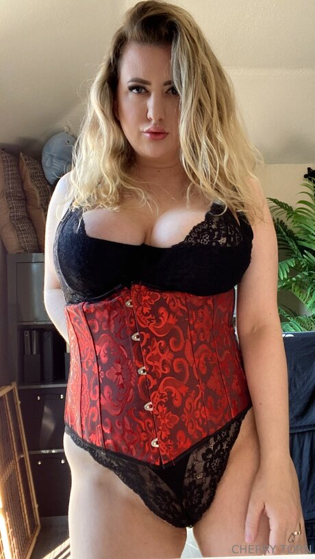 cherrytorn model free photo