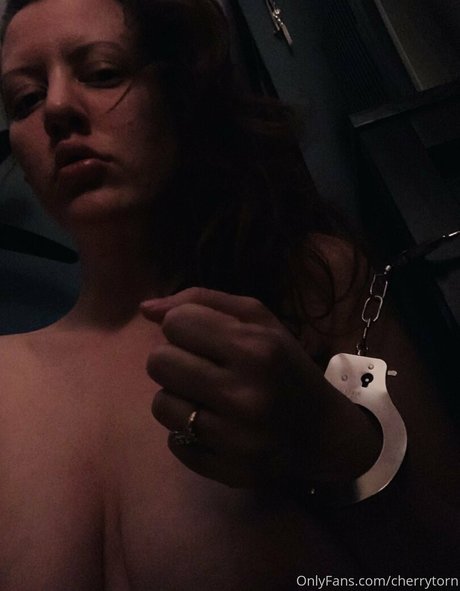 cherrytorn pornstar nude images