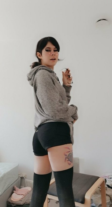 LittleMapleBerry pornstar hot img