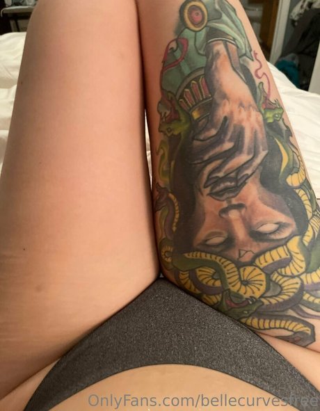 bellecurvesfree hot model image