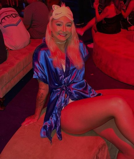 mirror selfie onlyfans hd photo