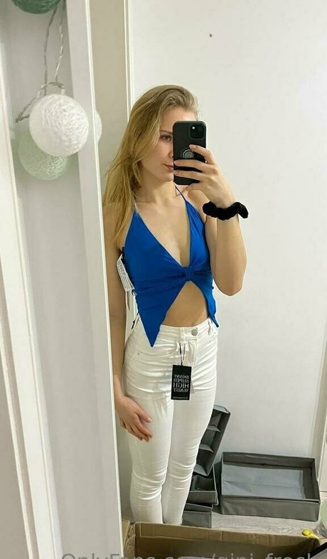 gini frech model erotic photo