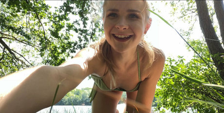 gini frech nudes star photos