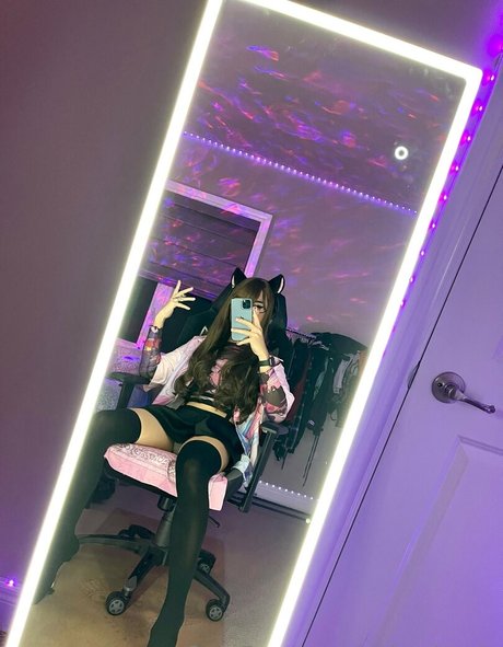 spicytitania model nudes photos