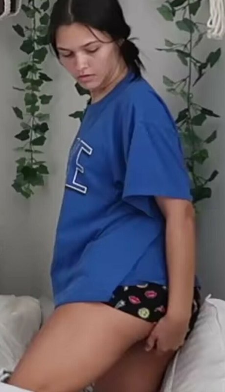 Emma Marie pretty actress pic