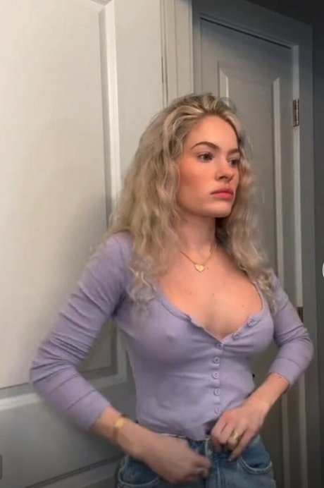 milf yoga onlyfans naked img