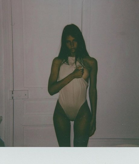 Alizee Gamberini art model archive