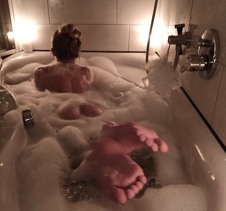 blonde milf big tits onlyfans adult img