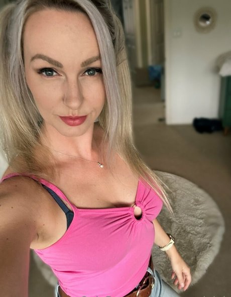 nurseryleigh pornstar hd photo