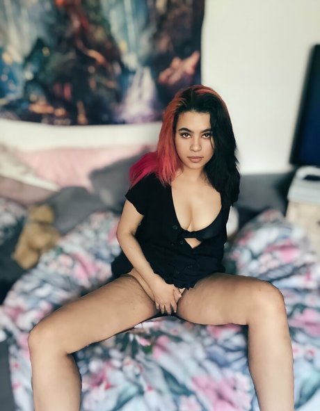 taylorhenriesfree free actress photos