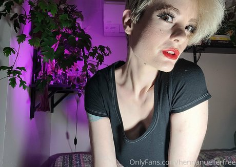 hennanuellerfree pornstar perfect pics