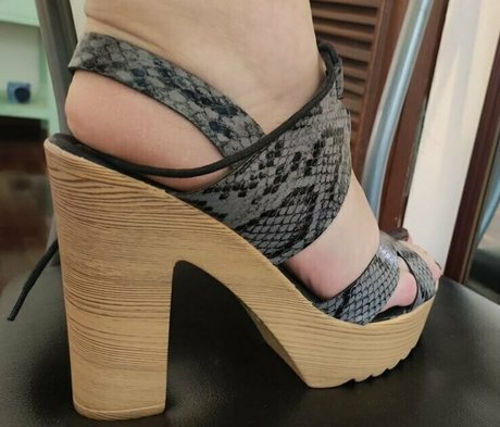 bellabellisim13 pornstar hd pictures