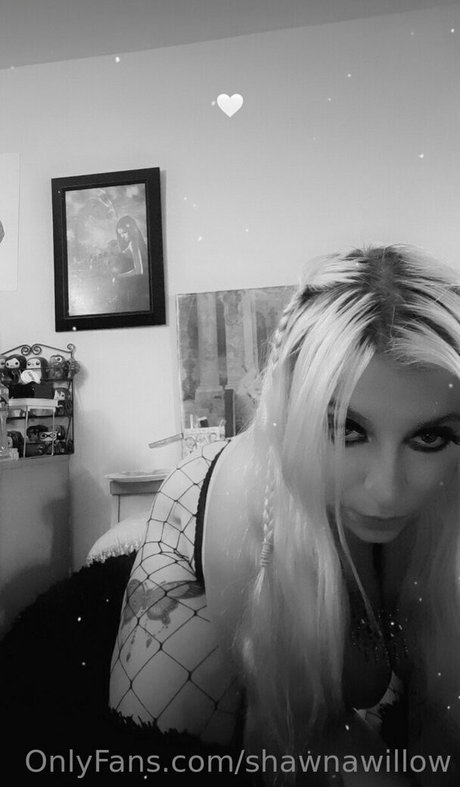 blonde babe onlyfans hot xxx pics