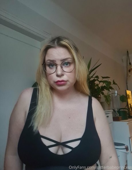glitterbabeprincess beautiful pornstar pic