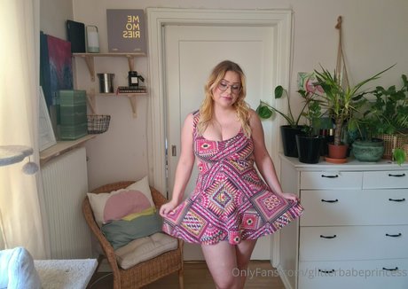 glitterbabeprincess hd model img