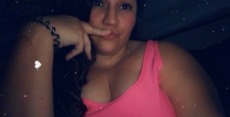 begformolly adult model photo