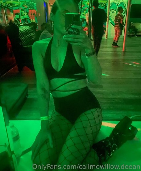 callmewillow deean nudes star pics