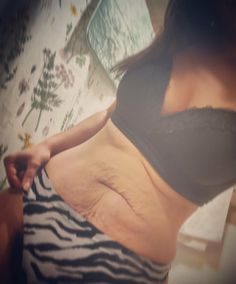 young asian onlyfans sexy xxx photos