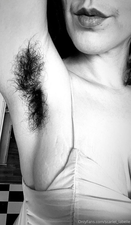 Scarlet Labelle exclusive model image