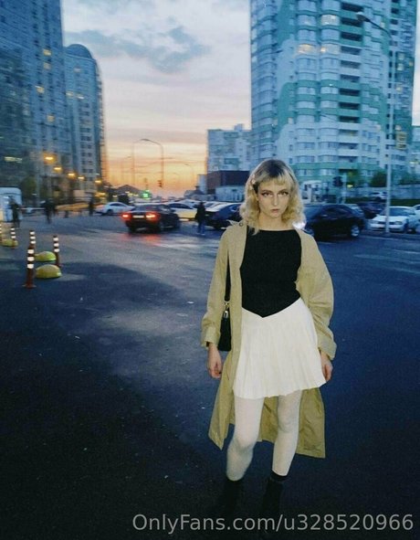 leilaagrace star naked photo