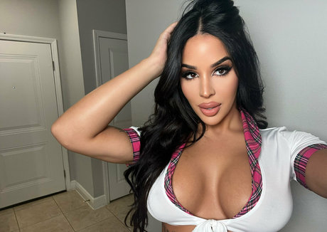 tsitaliaarianna star naked gallery