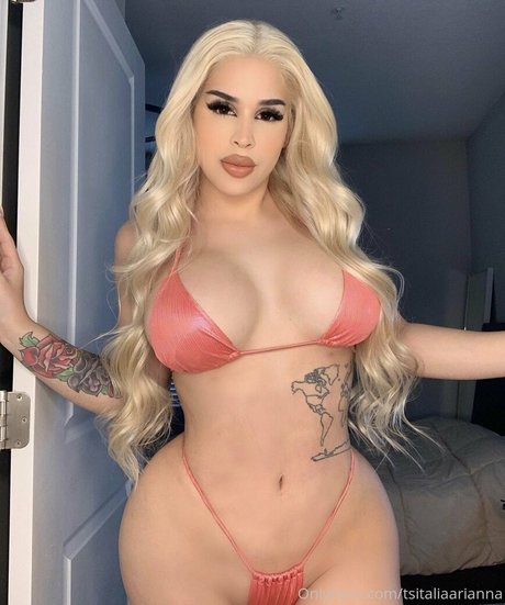 tsitaliaarianna perfect model photo