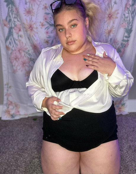 chubbyxcutiex adult actress image