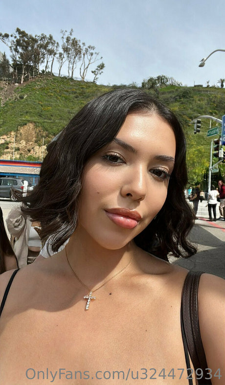 bad pitch free star galleries