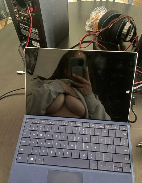 asian blonde onlyfans porno images