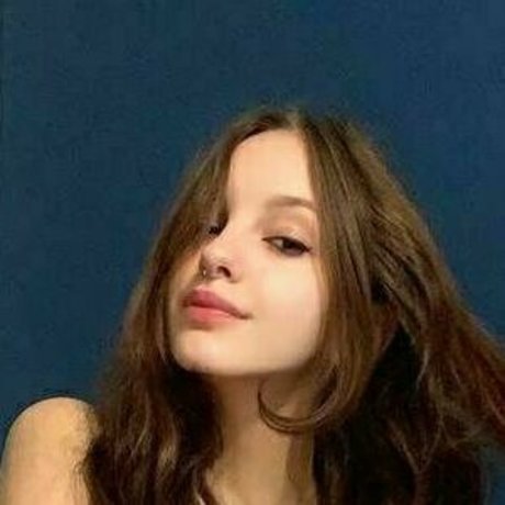 haylisandersfree nude star img