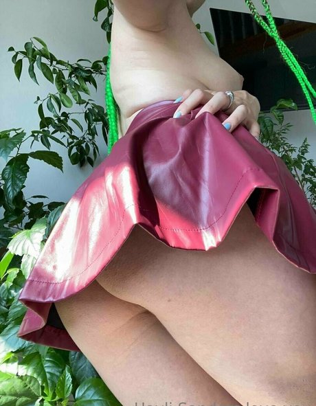 haylisandersfree erotic model pic