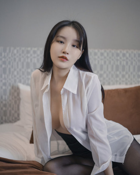 Lee Seol_ Photo Gallery