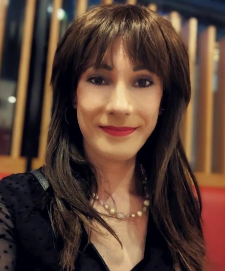 Jennifer London art actress archive